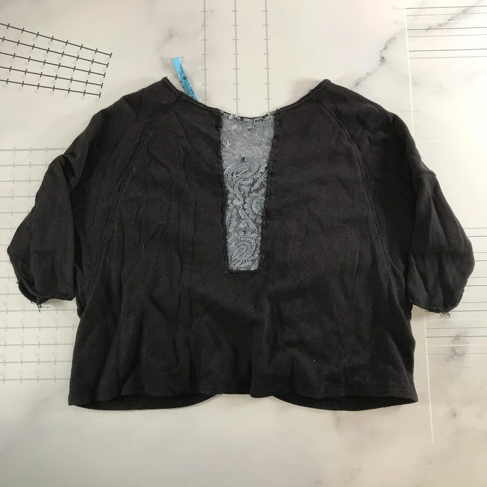Free People Shirt Womens XS Black Lace Beaded Cropped Raglan 3/4 Sleeve Tee Top